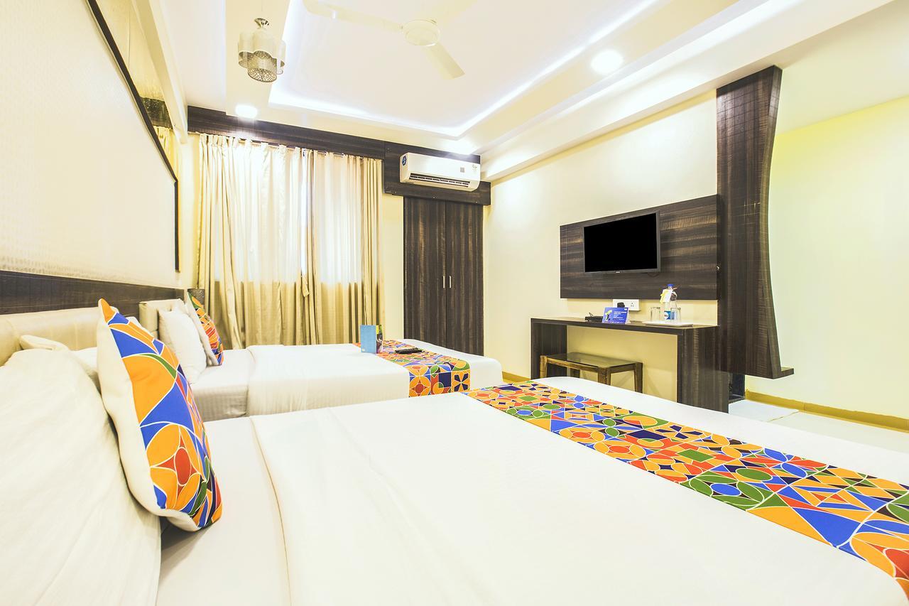 Fabexpress Time Square Hotel Thane Bagian luar foto