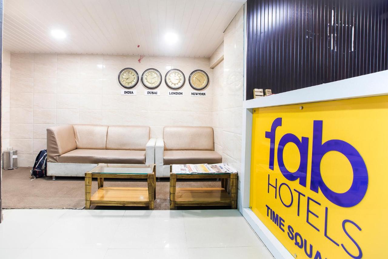 Fabexpress Time Square Hotel Thane Bagian luar foto