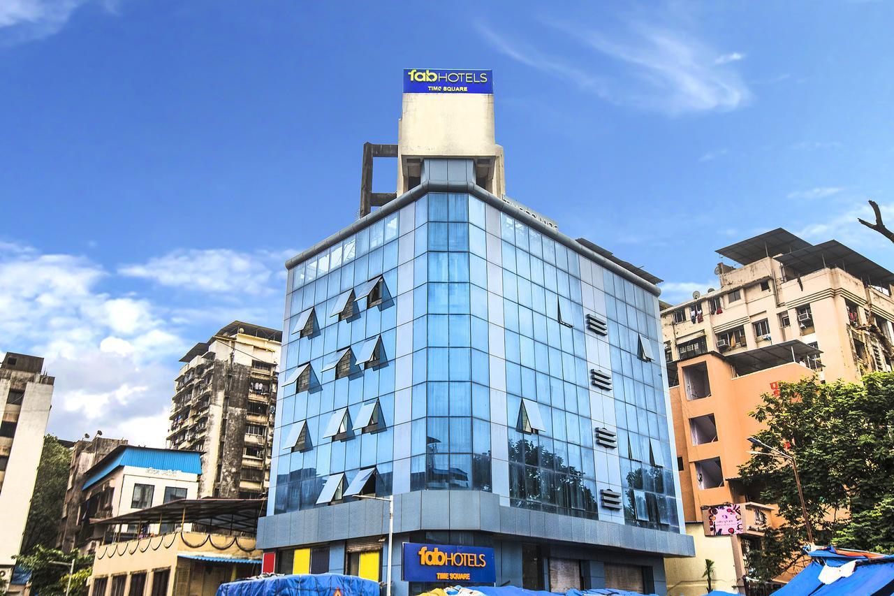 Fabexpress Time Square Hotel Thane Bagian luar foto