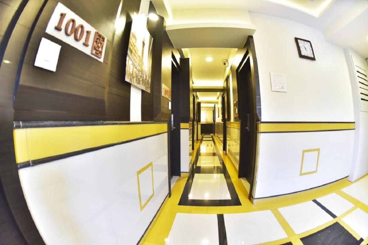 Fabexpress Time Square Hotel Thane Bagian luar foto
